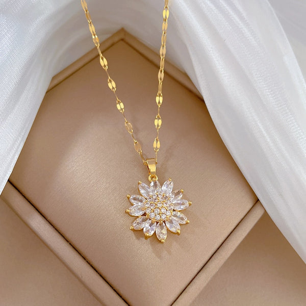 316L Stainless Steel Luxury Zircon Flower Pendant Necklace For Women