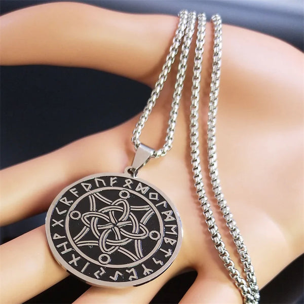Collar con colgante de nudo de bruja vikinga de acero inoxidable, amuleto protector de runas nódicas
