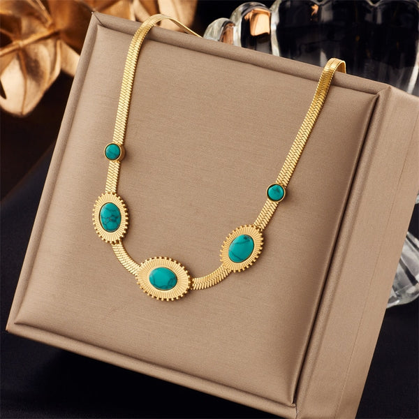 Collar de acero inoxidable 316L con piedra verde ovalada para mujer