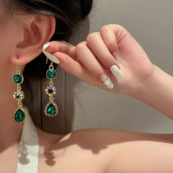 Pendientes vintage de cristal verde con diamantes de imitación y forma de corazón con gotas de agua para mujer
