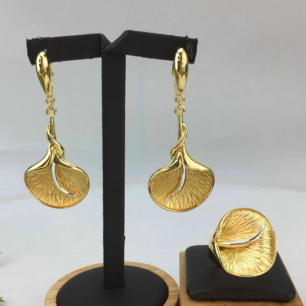 Pendientes y anillo de flores únicos de joyería fina de Dubái para mujer.