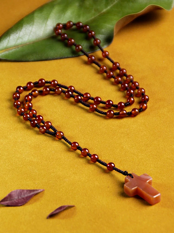 Collares de rosario católico de Cristo con cuentas de piedra de ágata roja natural con colgante de cruz para hombres y mujeres
