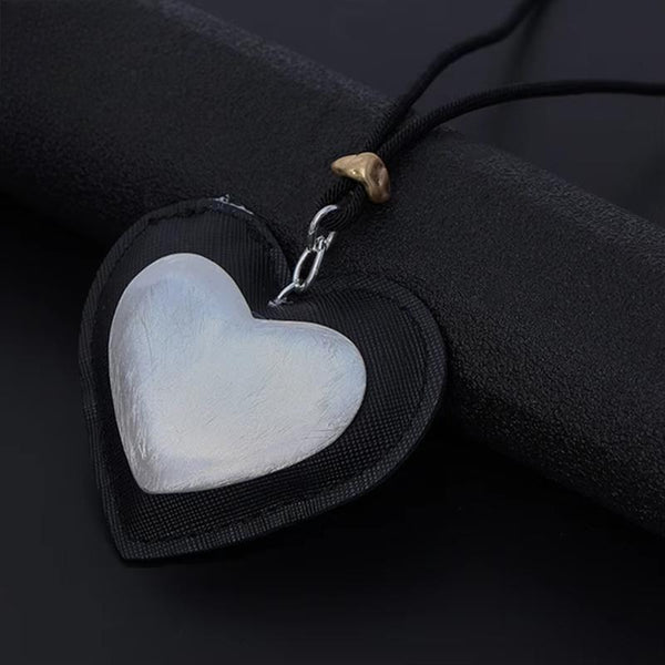 Silver Color Peach Heart Suspension Pendants Necklace Goth Chains Jewelry for Women