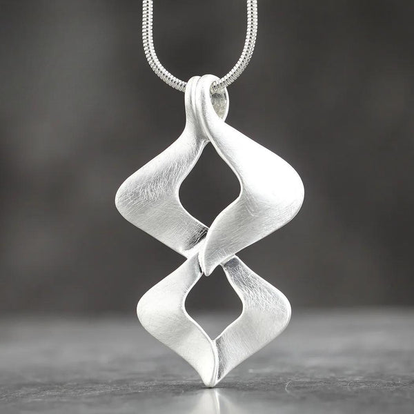 Fashion Geometric Pendant Necklaces Gothic Chain Necklaces Jewelry Handmade Pendant For Women