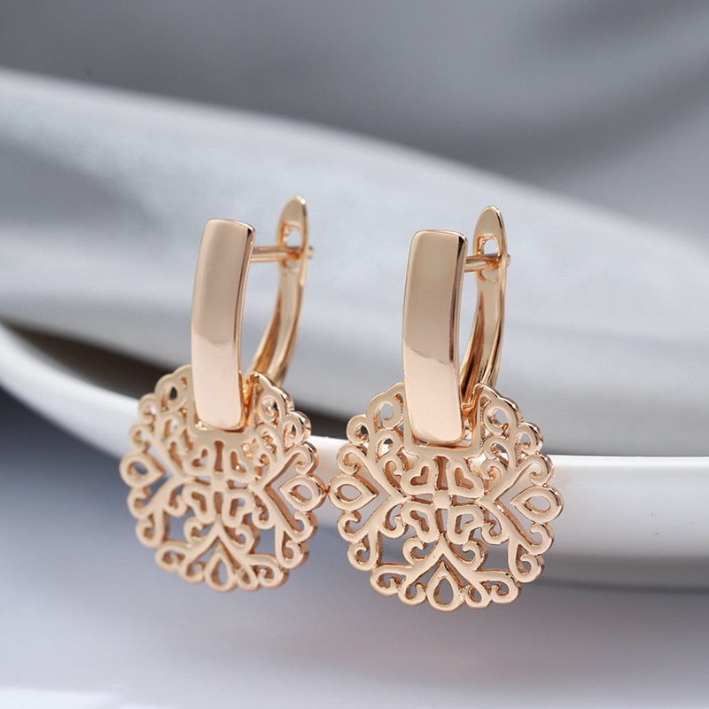 Luxury Glossy Geometric Texture Women's 585 Gold Color Earrings
