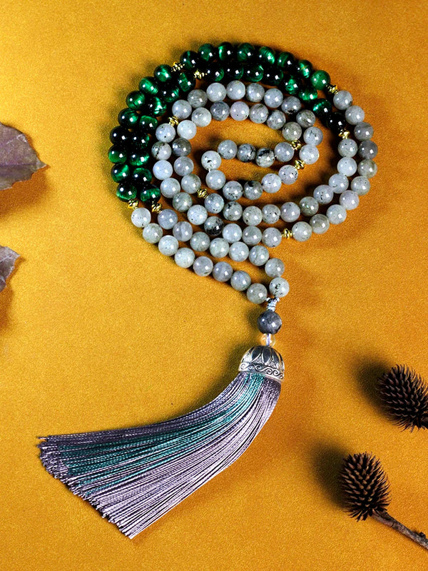 Collar con cuentas de piedra natural brillante de 8 mm con dije de ojo de tigre verde, 108 Malas para meditación y yoga.