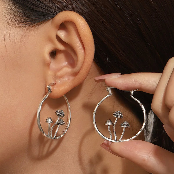 Pendientes de aro vintage étnicos únicos con forma de hongo para mujer