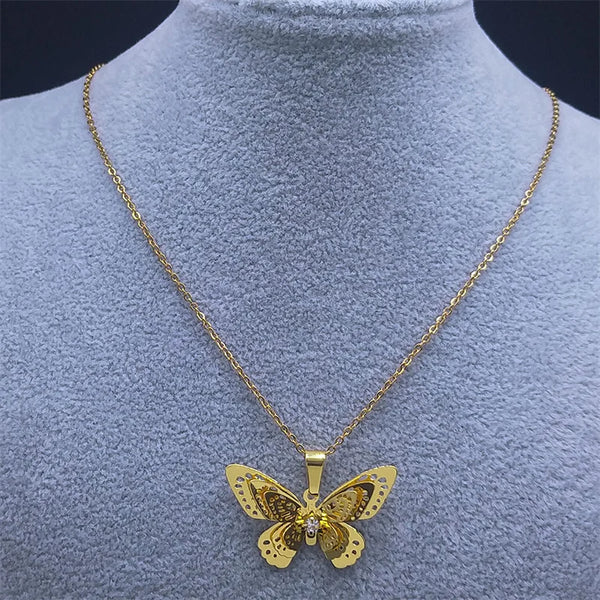 Collar de acero inoxidable con diseño de mariposa 3D de cobre hueco y diamantes de imitación