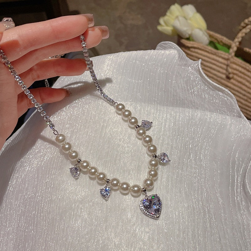 Korean Luxury White Heart Crystal Pendant Necklace For Women