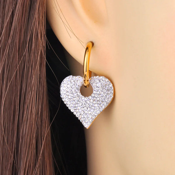 Pendientes de aro con forma de corazón y brillantes diamantes de imitación verdes y blancos para mujer