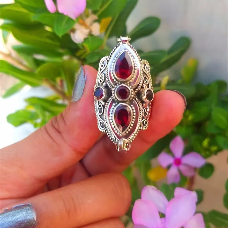 Vintage Women's Ring Bohemian Exaggerated Ring