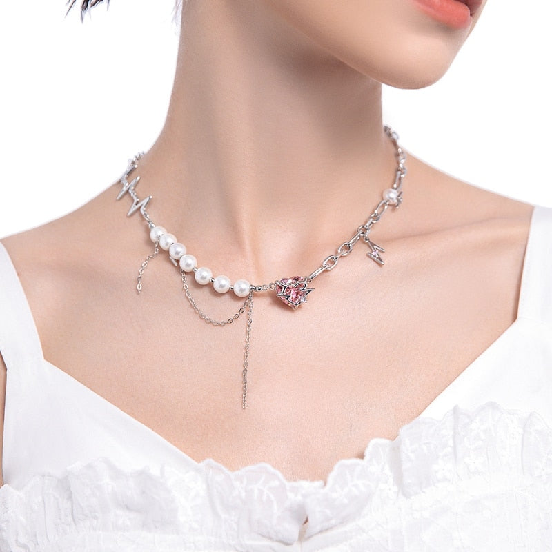Korean Fashion Design Gemeotric Pink Heart Crystal Pendant Necklace For Women