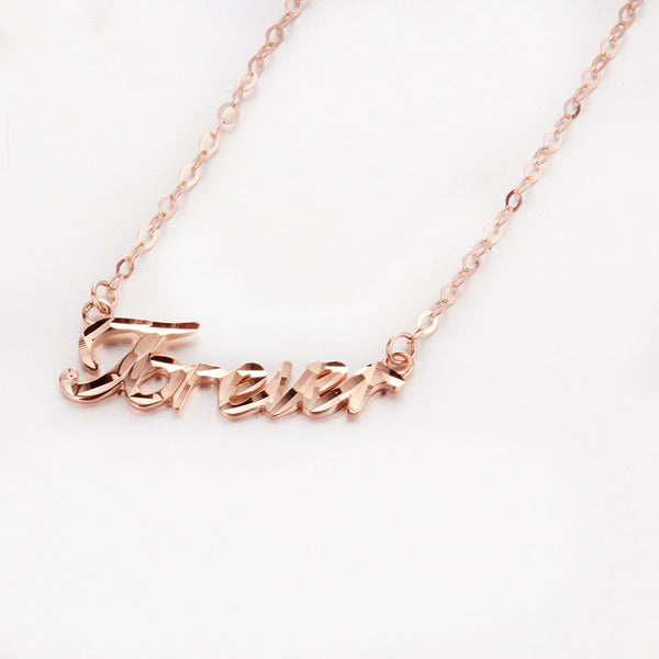Nuevo collar con letras de InDesign, chapado en oro rosa de 14 quilates y oro púrpura 585 para mujer.