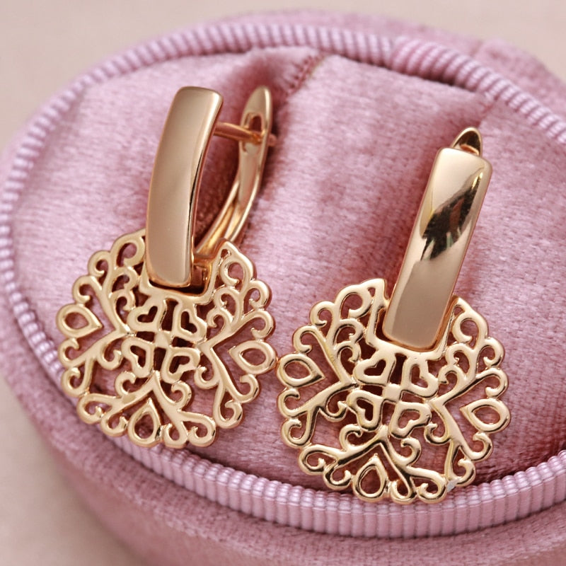 Luxury Glossy Geometric Texture Women's 585 Gold Color Earrings