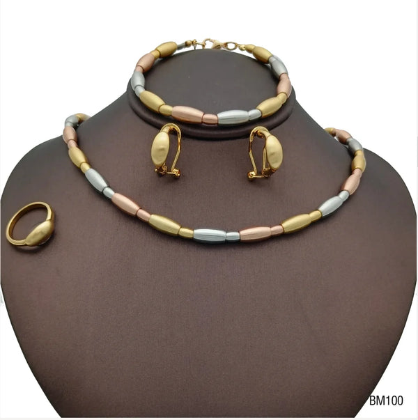 Collar y aretes de aro de oro de 18 quilates para boda nigeriana