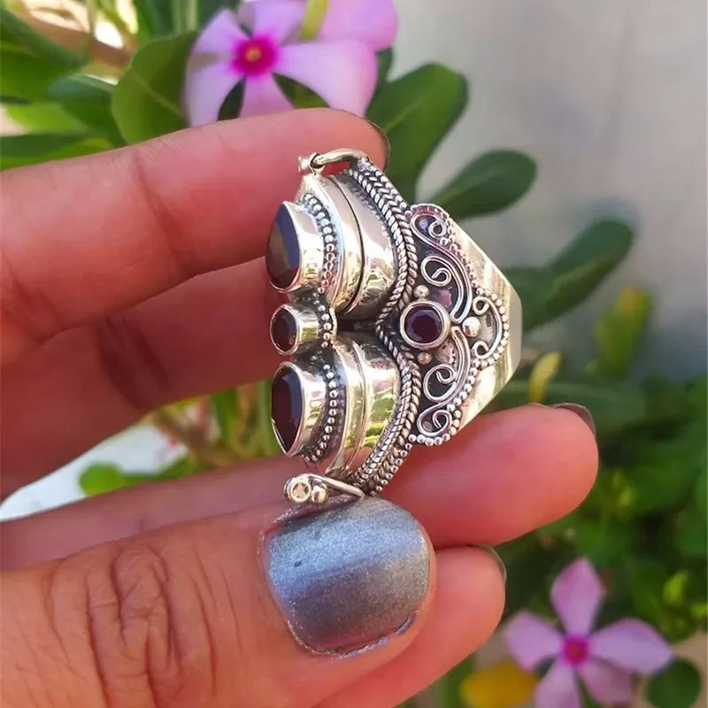 Vintage Women's Ring Bohemian Exaggerated Ring