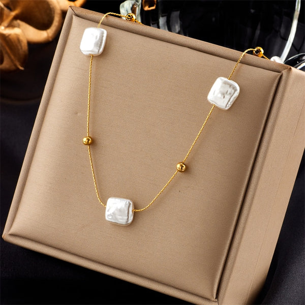 Collar con colgante de perla grande cuadrada de acero inoxidable 316L para mujer