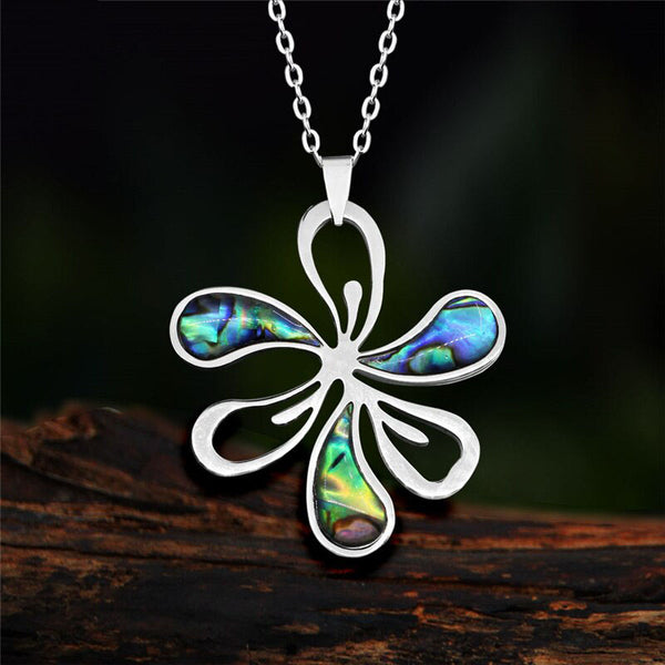 Collar de concha con colgante de flor de acero inoxidable para mujer