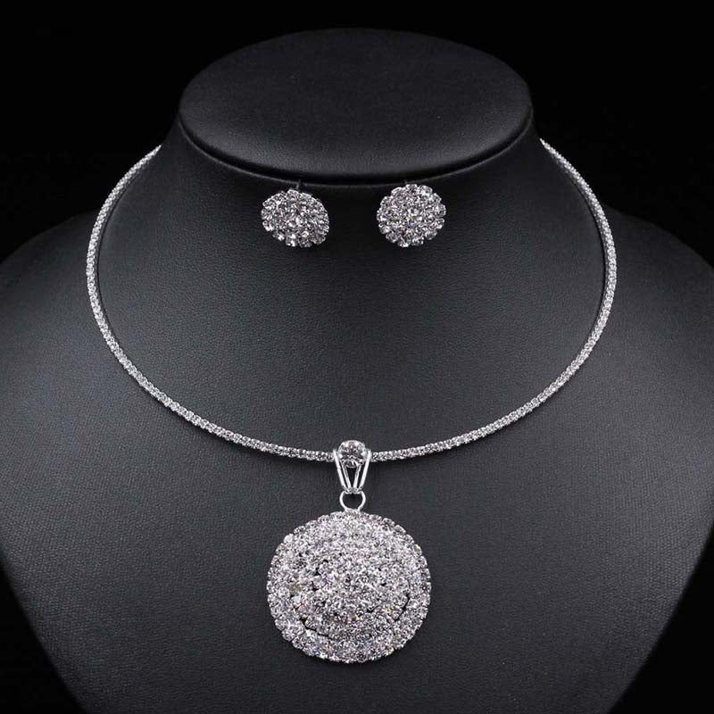 Crystal Jewelry Set Rhinestone Circle Pendant Choker Necklace Earrings Set