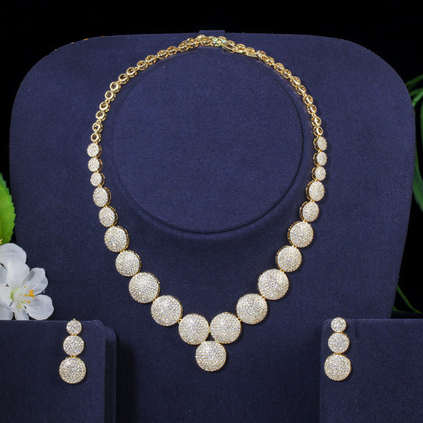 Conjunto de collar y pendientes grandes de circonita cúbica AAA redonda