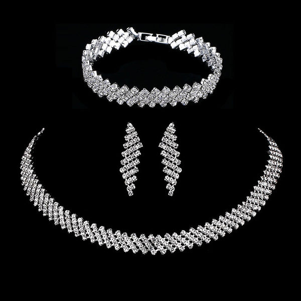 Gargantilla, collar, pendientes, pulsera y conjunto de joyas de boda con diamantes de imitación en color plateado.