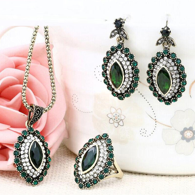 Green Crystal Flower Statement Necklace Earring Lozenge Ring Jewelry Set