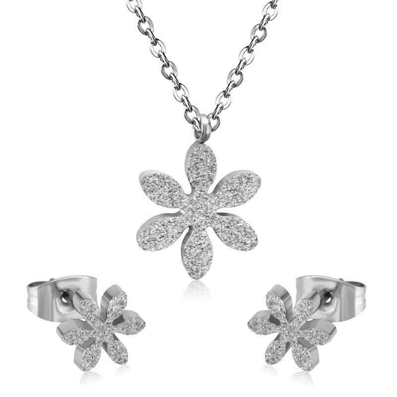 Dubai Leaf Pendant Necklace Stud Earrings Jewelry Set