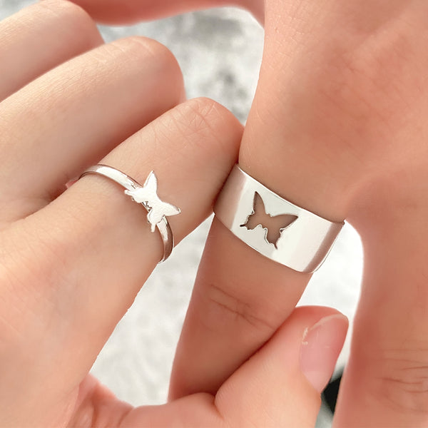 Juego de anillos de pareja de mariposas de color plateado para mujer
