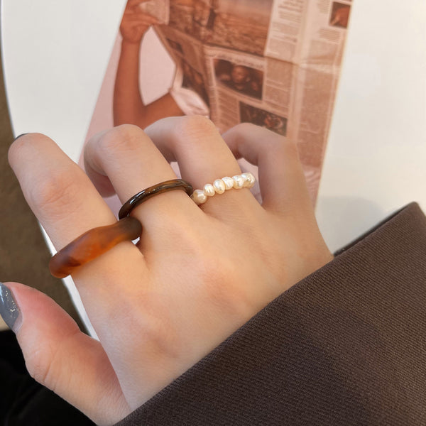 Juego de 2 anillos de cadena geométricos de resina acrílica de color retro individual coreanos