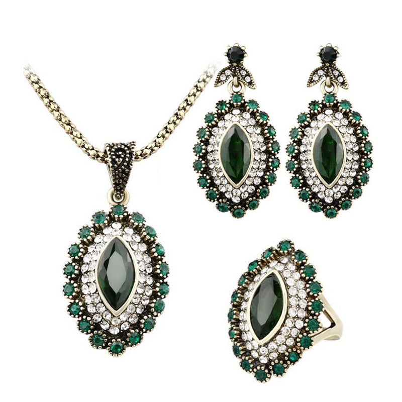 Green Crystal Flower Statement Necklace Earring Lozenge Ring Jewelry Set