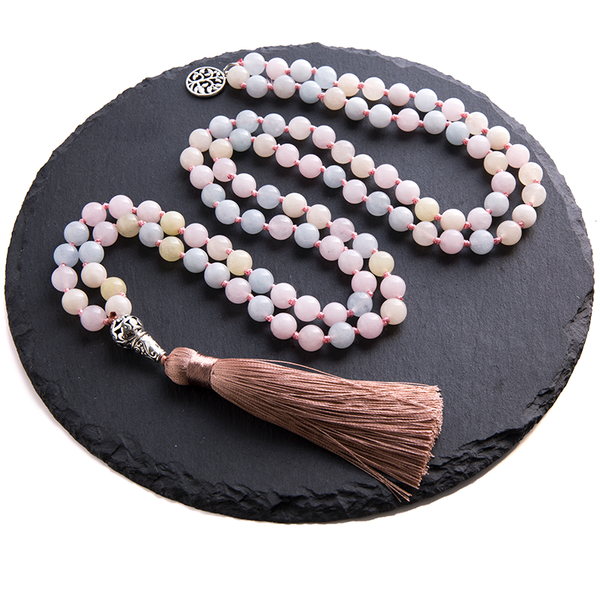 Collar Mala 108 anudado con cuentas de morganita de 8 mm