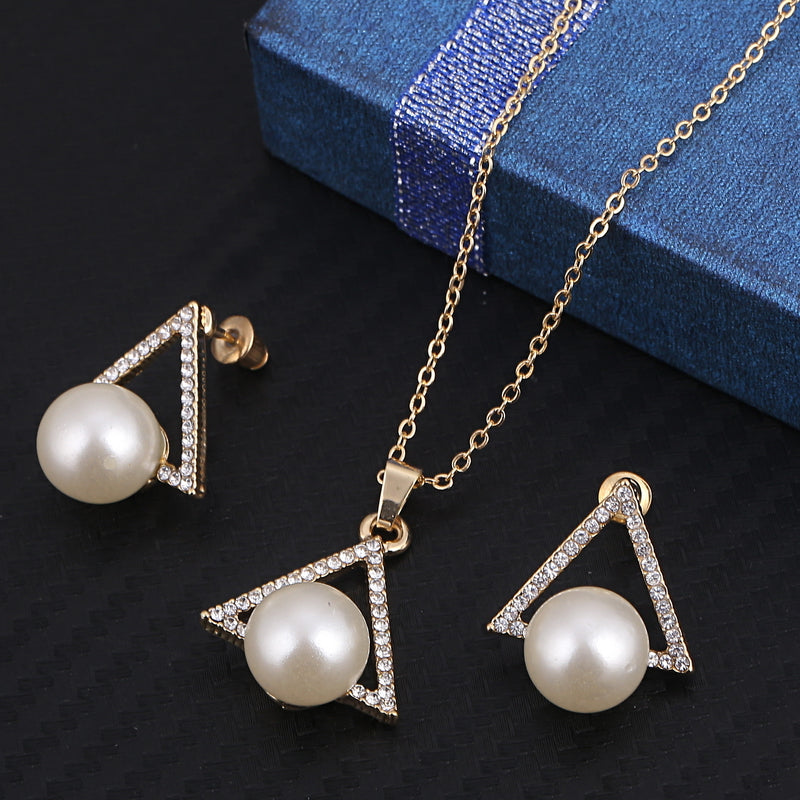 White Snowflake Imitation Pearl Necklace Earrings Set