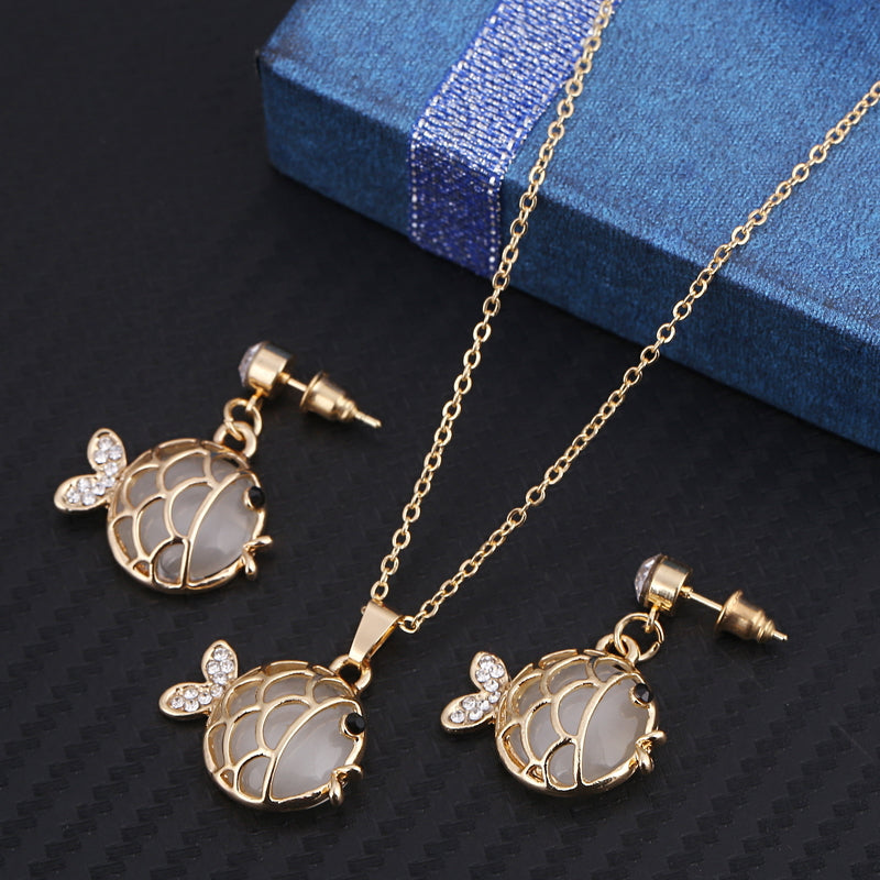 Cubic Zirconia Water Drop Necklace Pendant Earrings Set