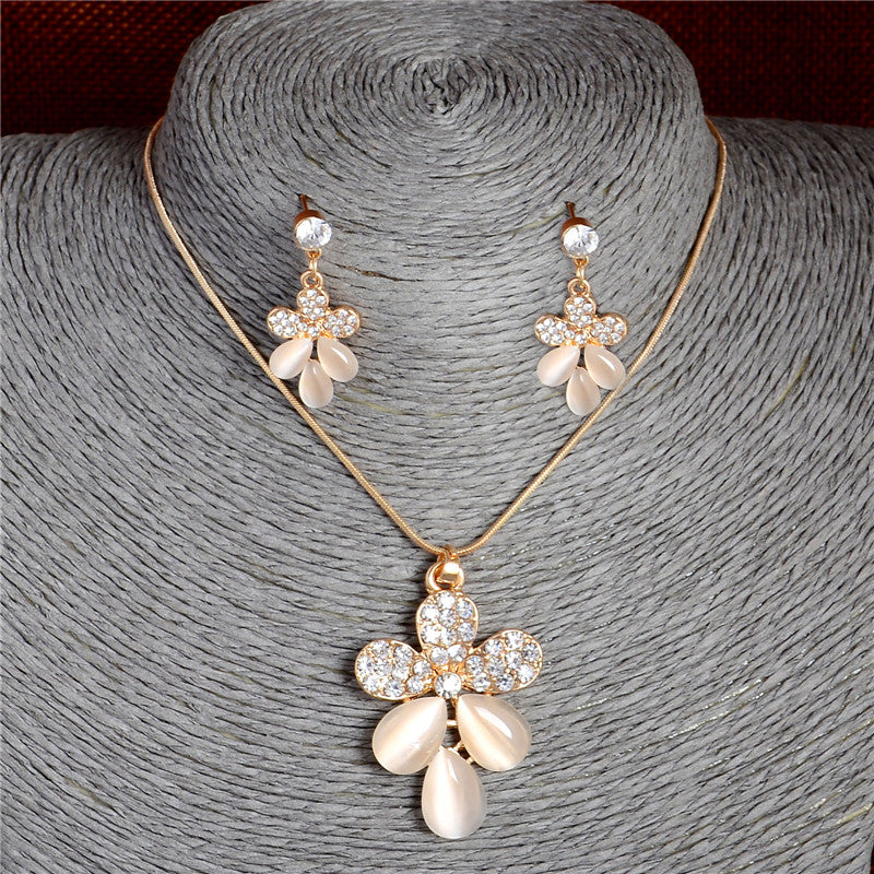 Gold Color Austrian Crystal Classic Hollow Round  Jewelry Set