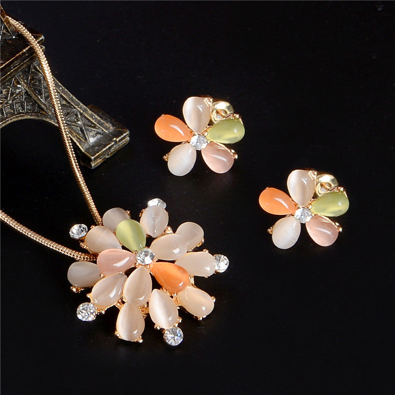 Gold Color Austrian Crystal Classic Hollow Round  Jewelry Set