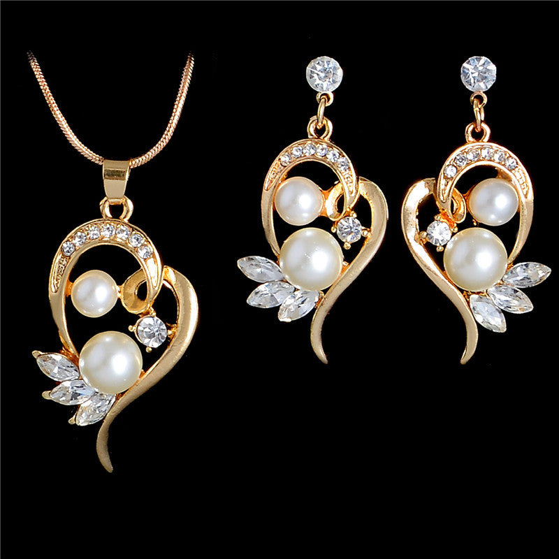 White Snowflake Imitation Pearl Necklace Earrings Set
