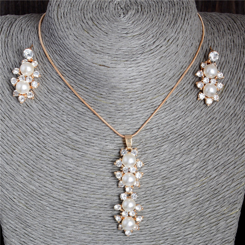 White Snowflake Imitation Pearl Necklace Earrings Set