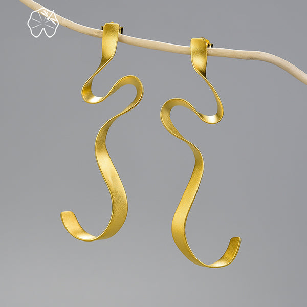 Pendientes largos colgantes con espiral curvada minimalista para mujer