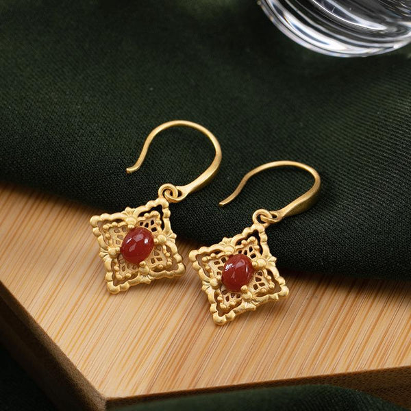 Independent design ancient gold craftsmanship south red tourmaline square earrings