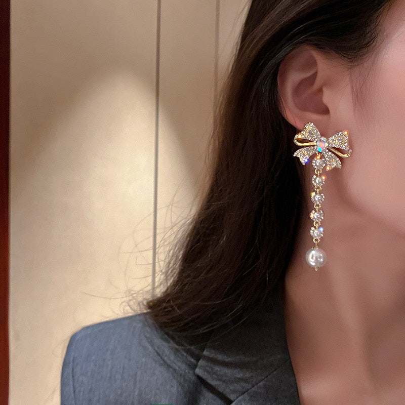 Korean Style Bowknot Rhinestone Dangle Earrings for Women Long Tassel Pearl Earrings