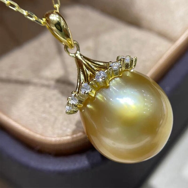 Collares colgantes de perla dorada natural del océano de 12-13 mm para mujer