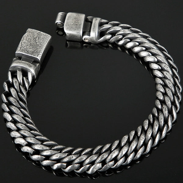 Pulsera vintage para hombre, de 11 mm, de acero inoxidable negro antiguo, con cadena para llevar a mano.
