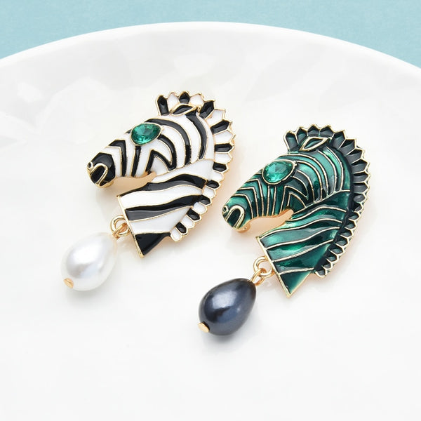 Pearl Zebra Brooches For Women Unisex 2-color Horse Animal Head Party Office Brooch
