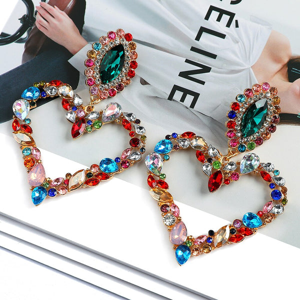 Pendientes de metal con forma de corazón y cristales para mujer
