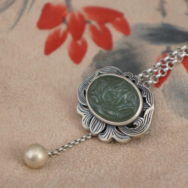 Original designer craftsmanship natural Hetian jasper pendant brooch