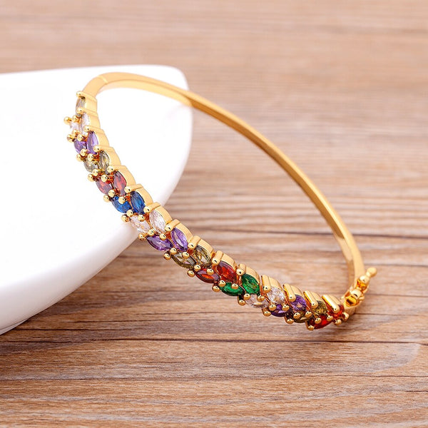Nuevo diseño de brazaletes de lujo de moda, joyería de cobre y circonita de alta calidad.