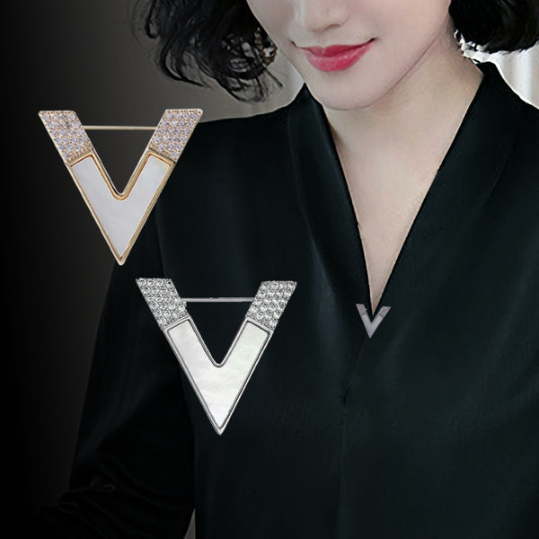 Trendy Collar Pin Simple Letter V Jewelry Women Brooch Rhinestone Brooches