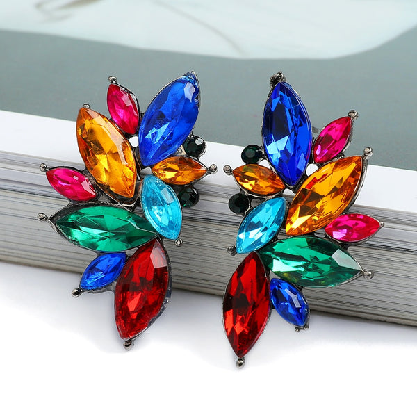 Pendientes coloridos de moda para mujer