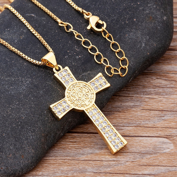 Collares colgantes de cobre y circonita para mujer con cadena cruzada de cristal