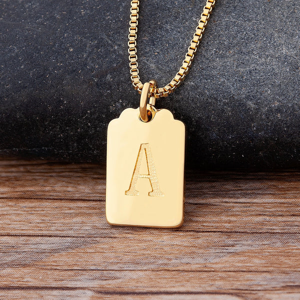 Nuevo collar de lujo con colgante de cadena con alfabeto de la A a la Z y circonitas de cobre